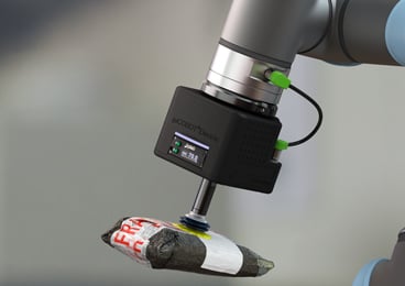 Presentazione della compatibilità con Polyscope X: Potenziamento dei robot UR con le soluzioni Piab