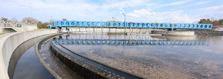 Activated carbon vs. ozonation – a quick comparison for fourth-stage planning