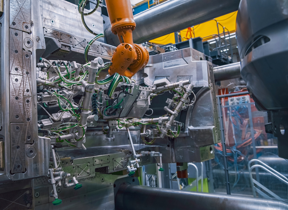 Plastic part removal