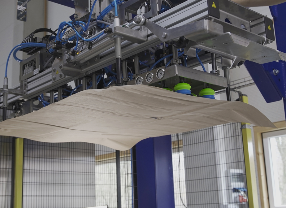 Slip sheet feeding
